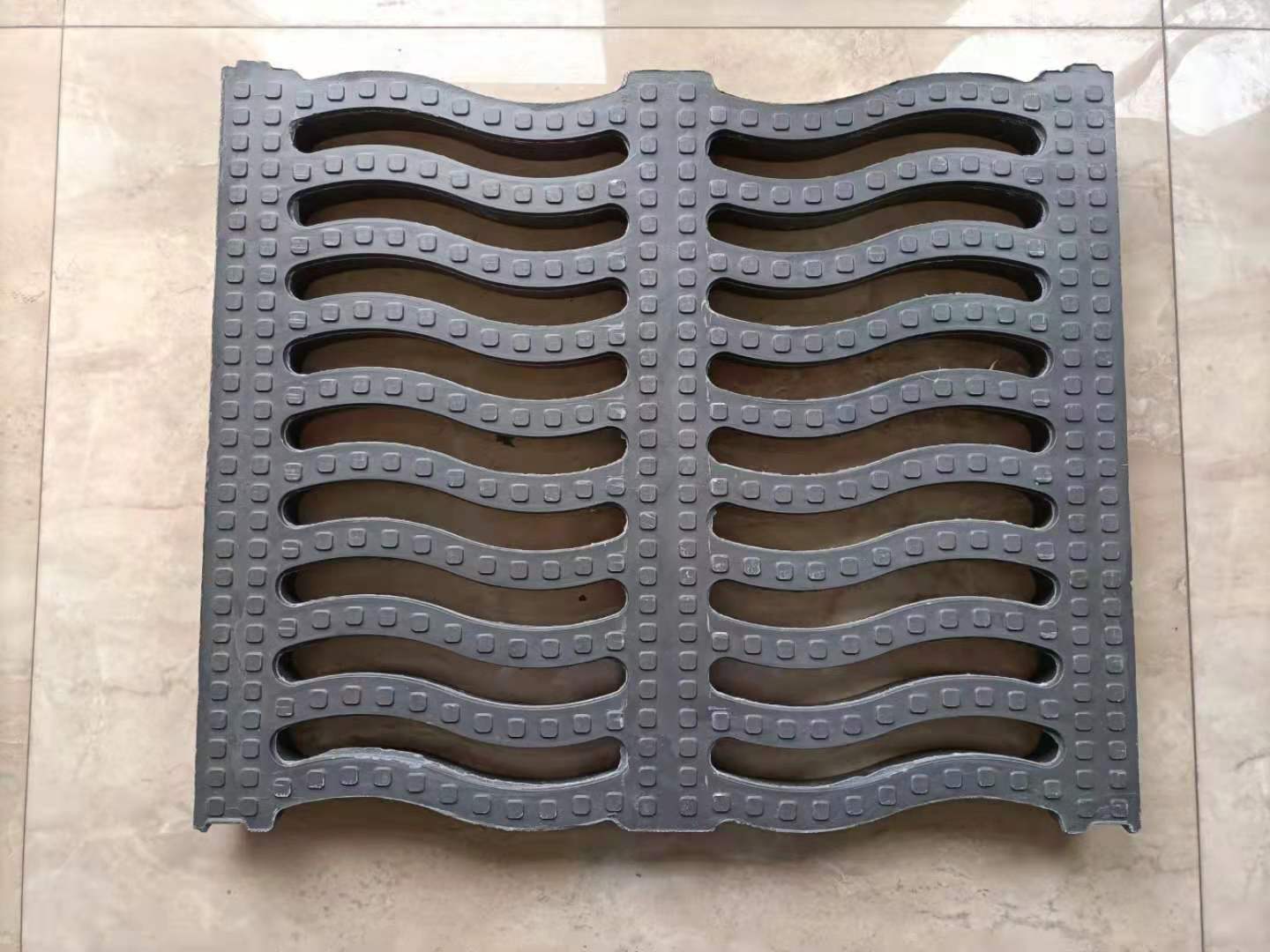 沟盖板
