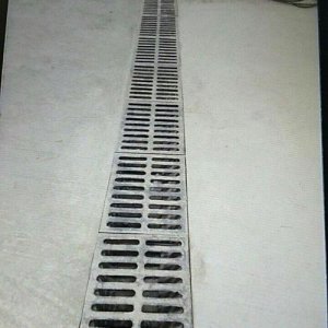 水沟盖板稳定性的影响研究